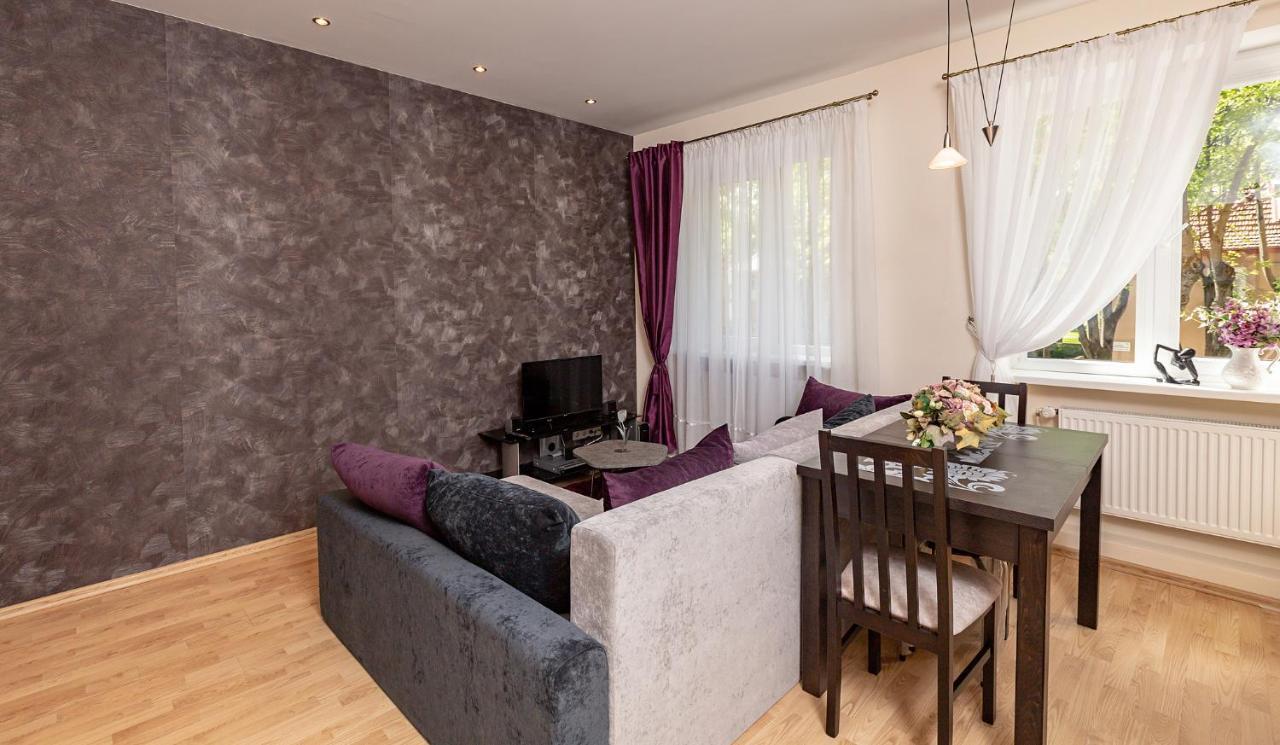 Dvieju Kambariu Butas Klaipedos Centre Apartment Klaipeda Exterior photo